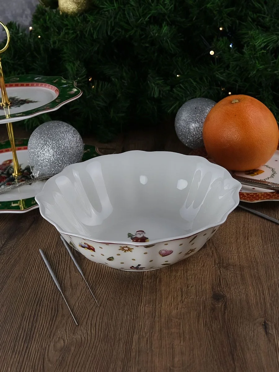 Разноцветный салатник Repast Christmas world Toys red диаметр 23,2 см