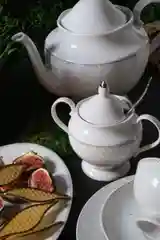 Белый чайный набор Repast Жемчуг (15 предметов на 6 персон)