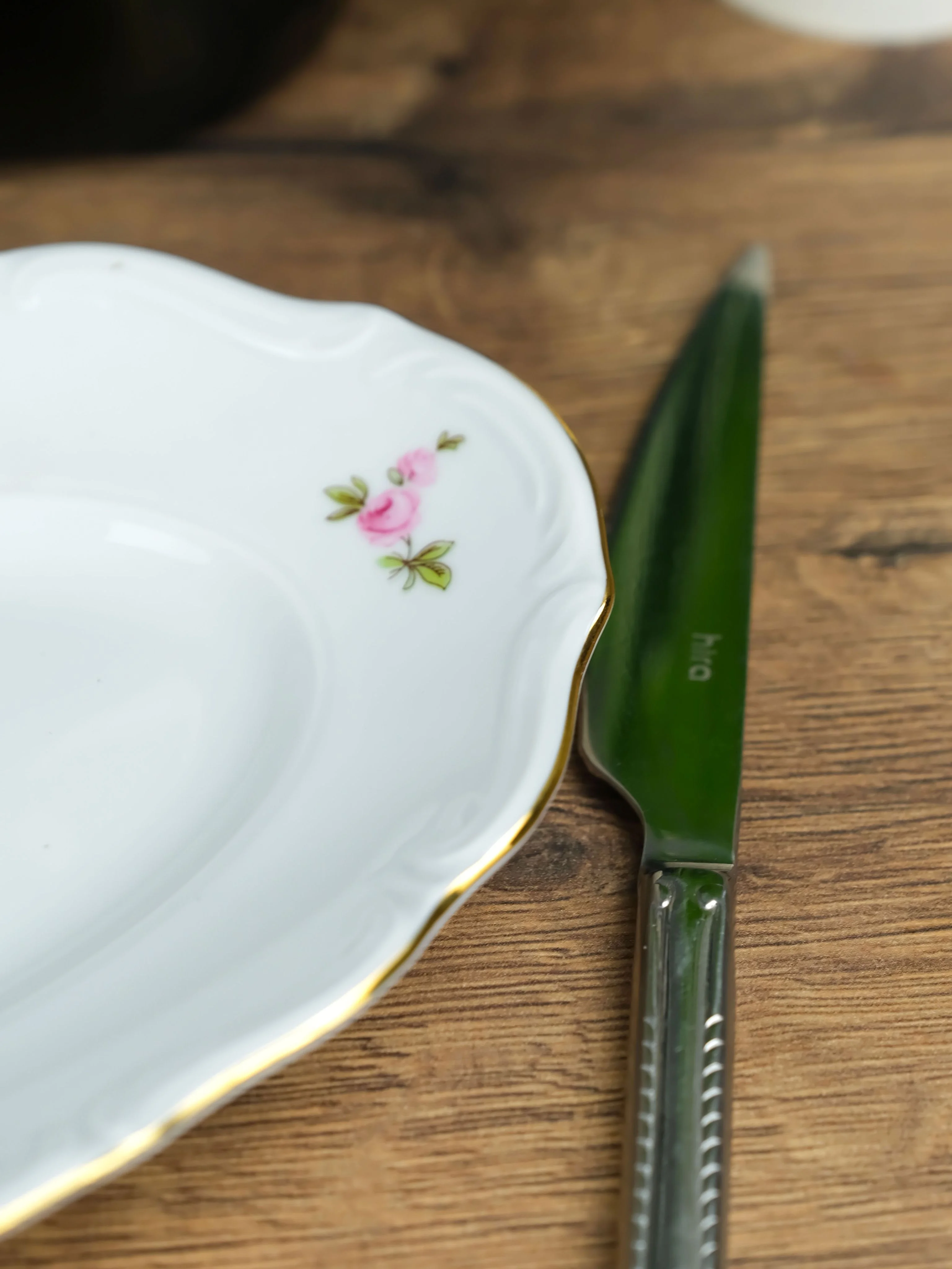 Белый блюдо овальное плоское 22 см Repast Мейсенский букет
