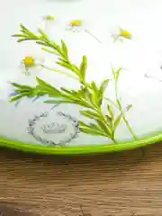 Блюдо для блинов с крышкой REPAST Ромашки 23*23*9,7 см