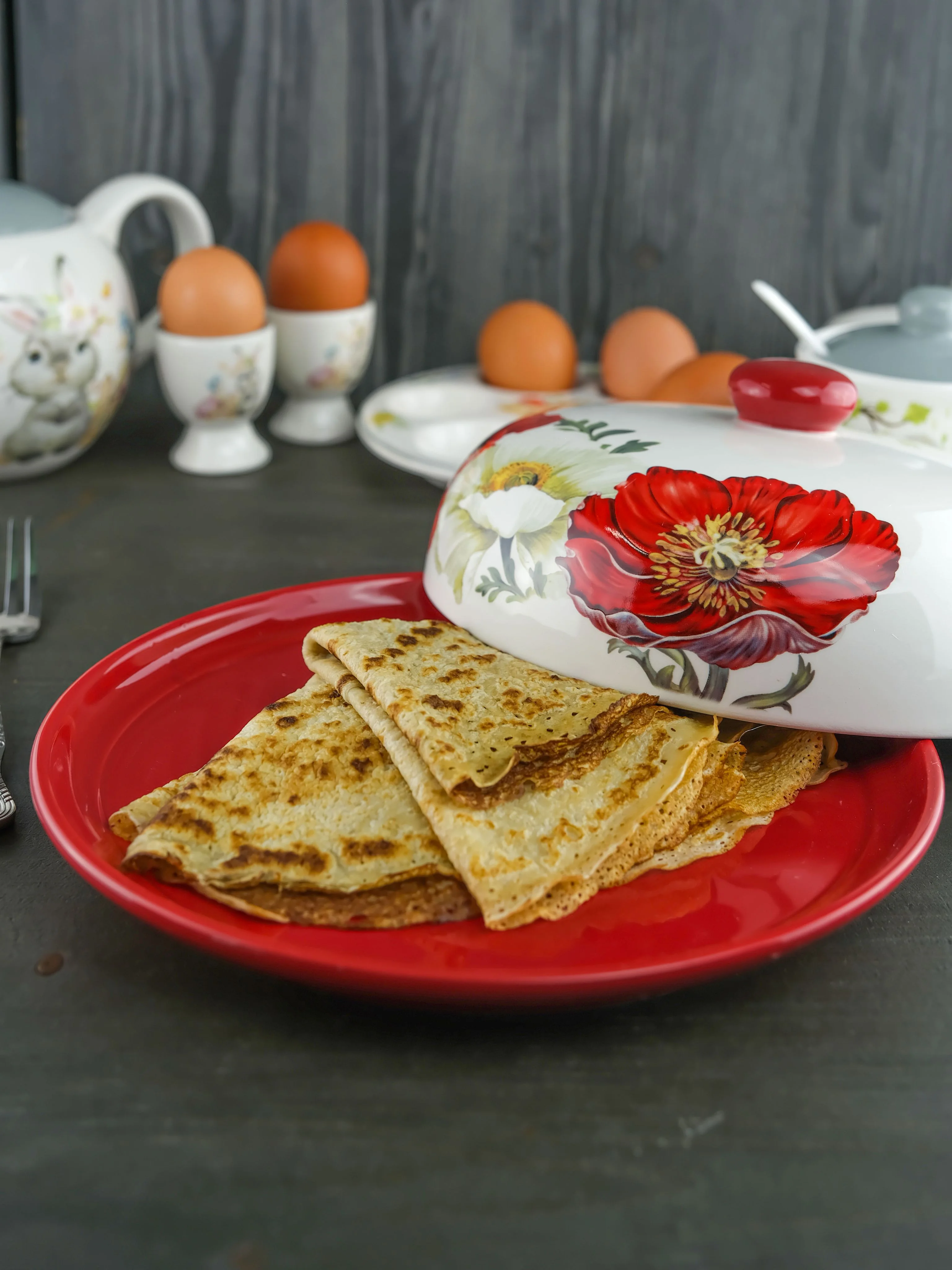 Коричневый блюдо для блинов с крышкой Repast Маки-2 23*23*9,7 см