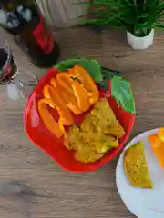 Красный блюдо Repast Rich harvest Томат 22*21.8*4 см