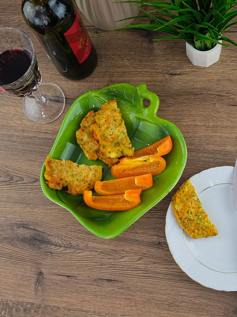 Зеленый блюдо Repast Rich harvest Перец зелёный 23.7*20.8*4 см