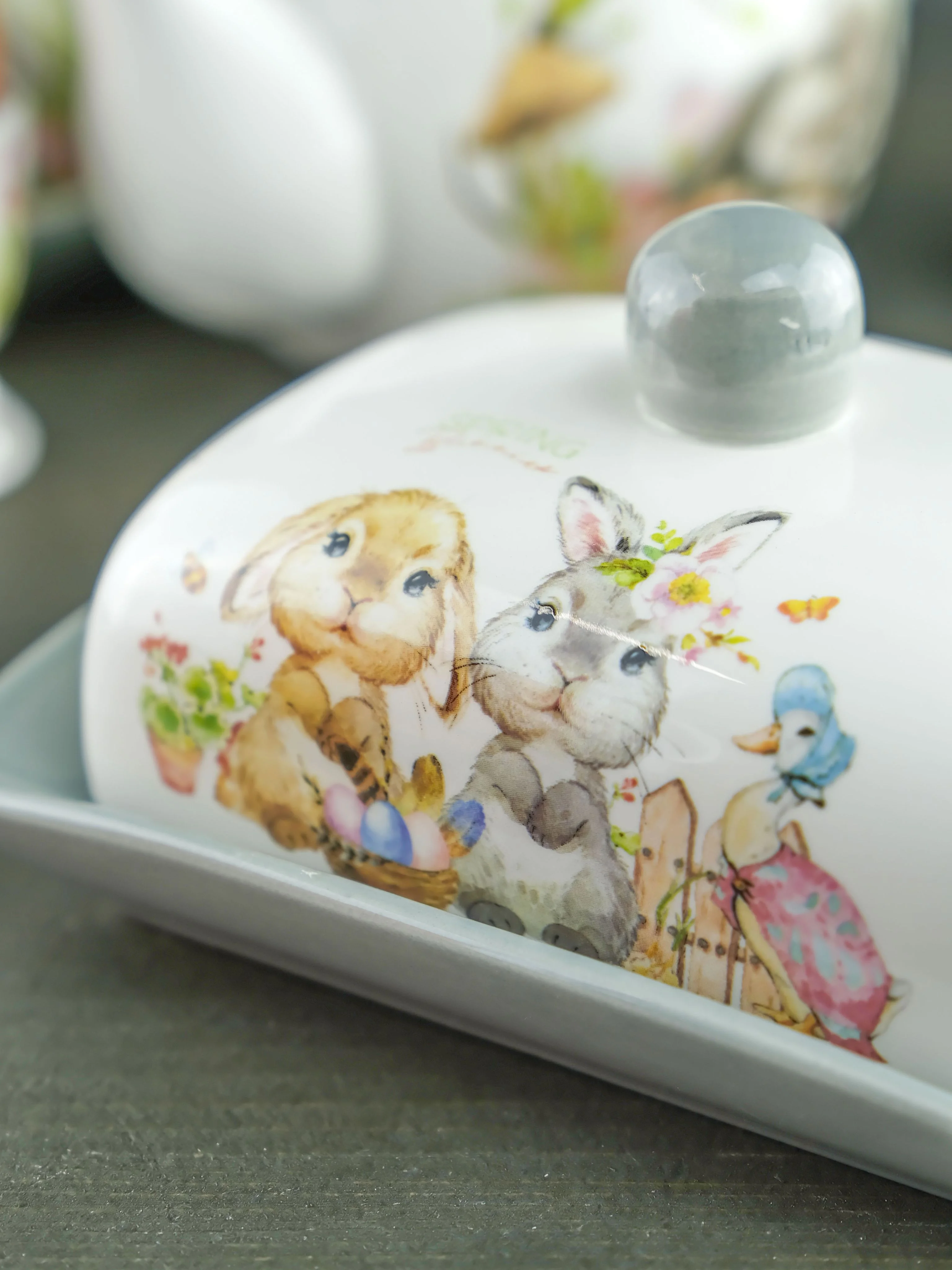 Серый маслёнка с крышкой Repast Spring Bunnies 17*12,5*8,3 см