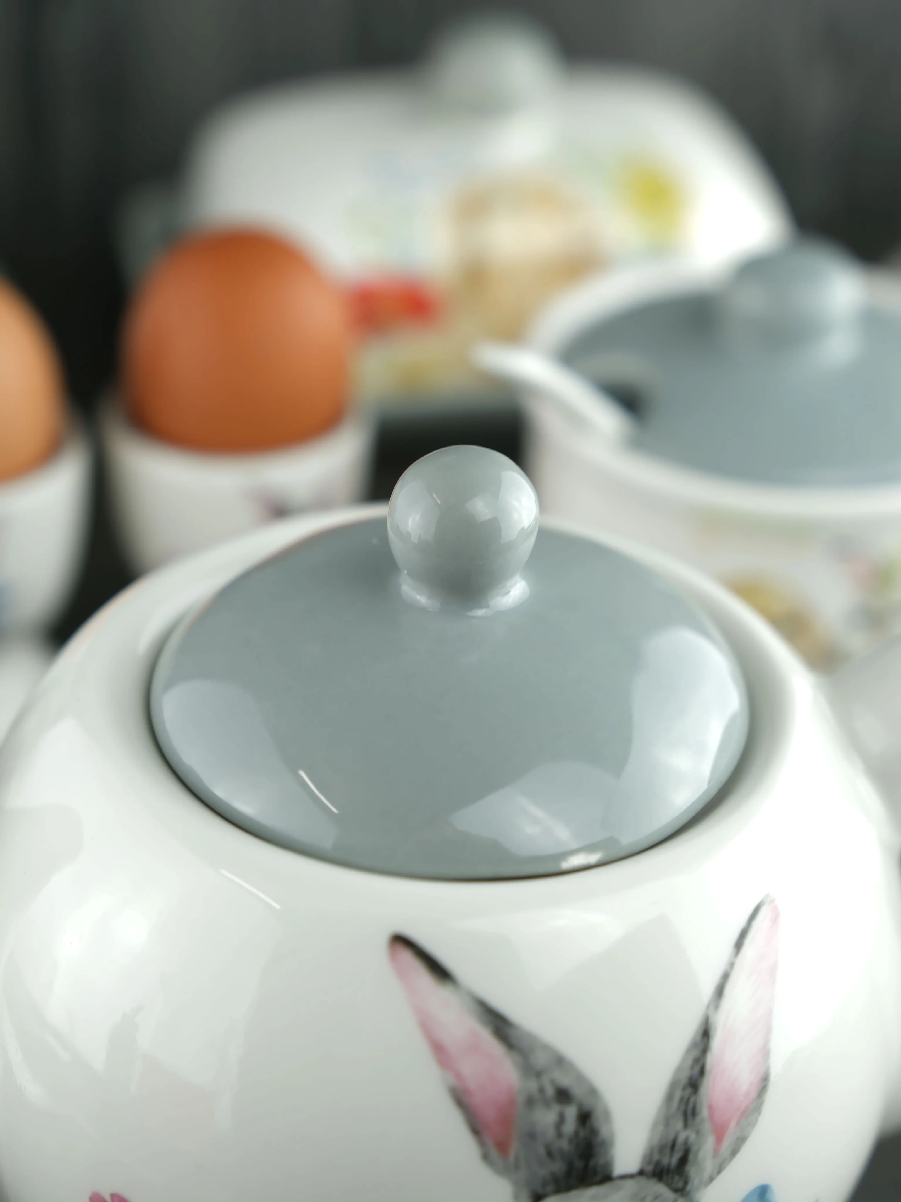 Белый чайник Repast Happy Easter 950 мл