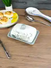 Маслёнка с крышкой REPAST Розы 17*12,5*8,3 см