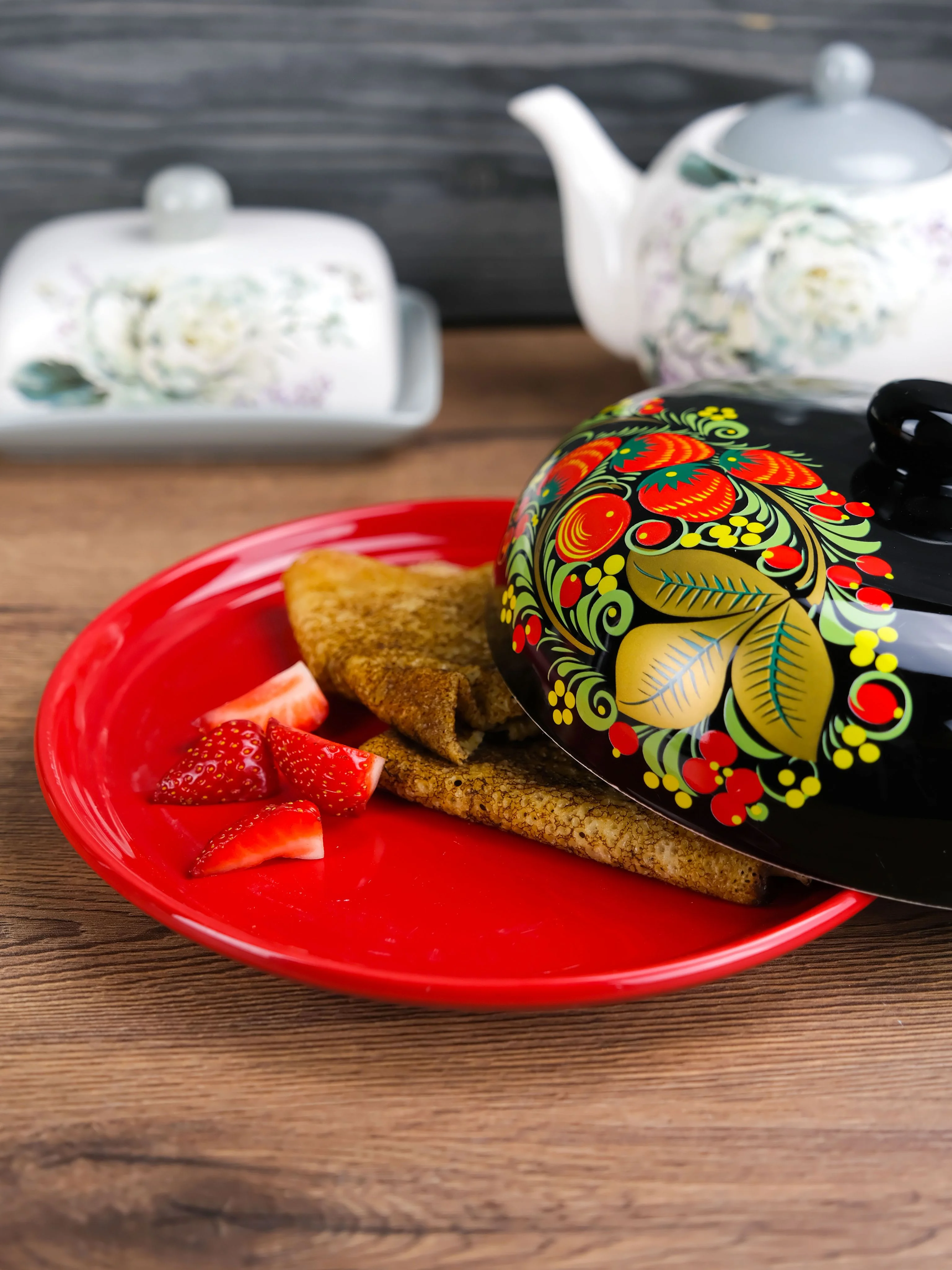 Блюдо для блинов с крышкой REPAST Хохлома 23*23*9,7 см