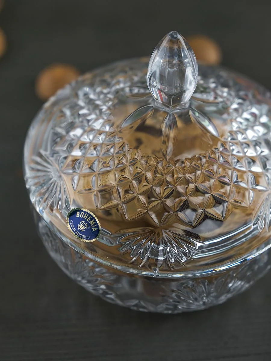 Прозрачный конфетница с крышкой 15 см Crystalite Bohemia VEGA-NOVA