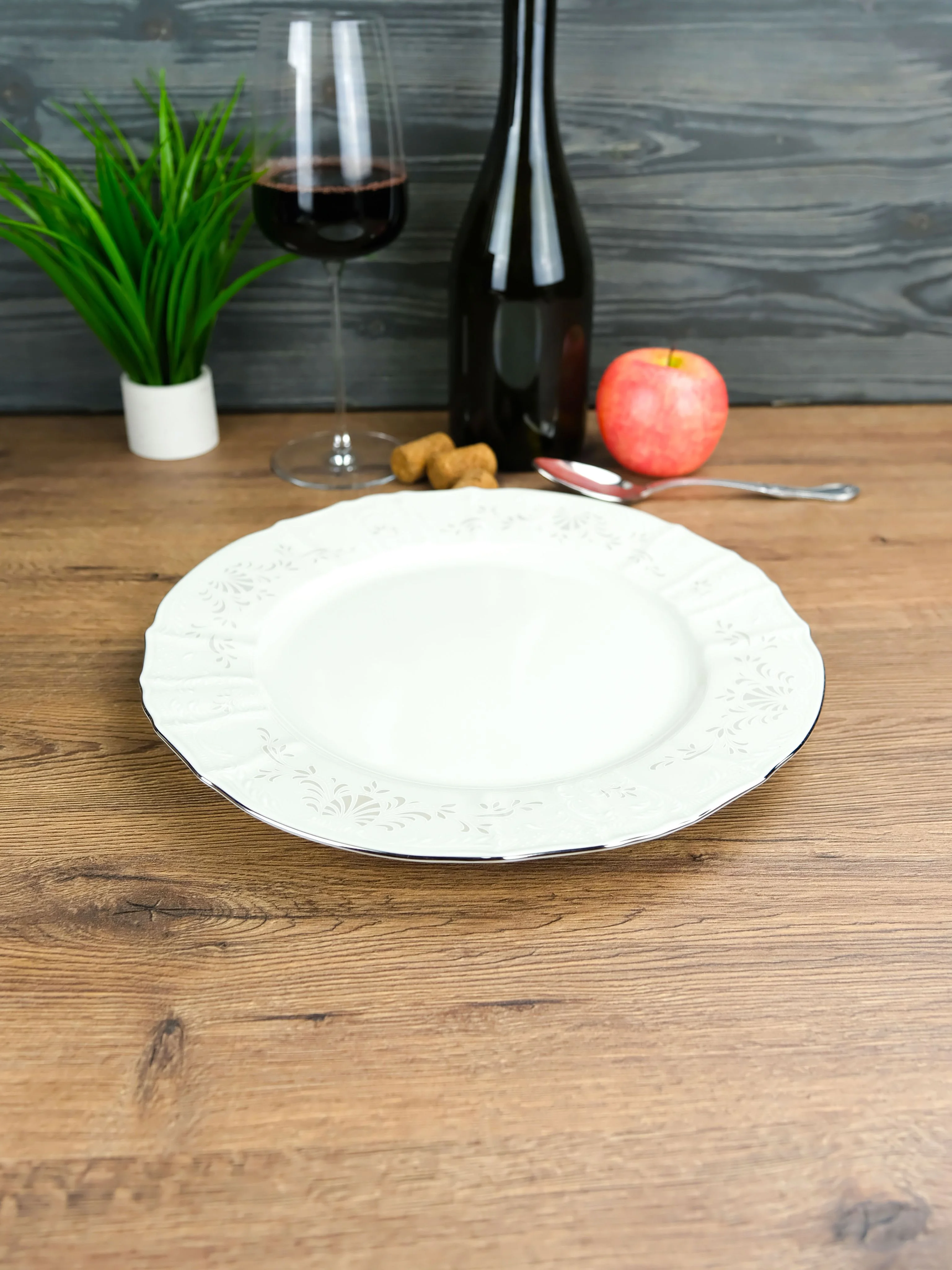 Белый блюдо круглое Repast Платиновый узор 30 см