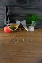 Прозрачный набор бокалов для мартини Crystalite Bohemia Sylvia/Klara 280 мл (2 шт)