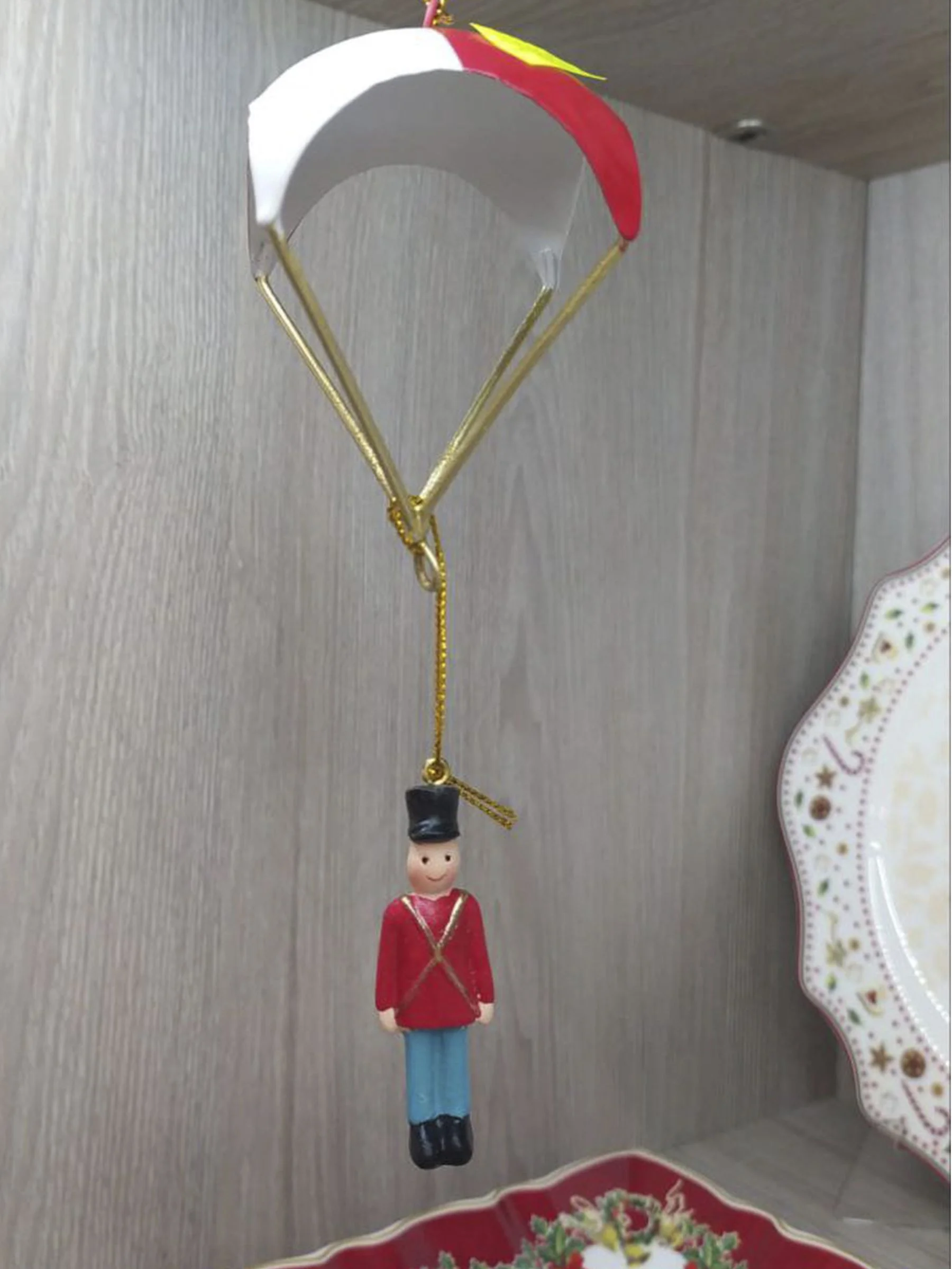 Фигурка декоративная