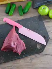 Розовый нож Сантоку Neoflam Mukizu розовый