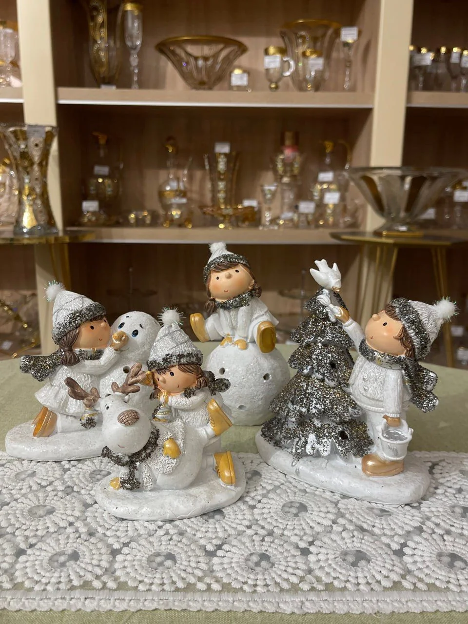 Белый набор статуэток с led-подсветкой Repast Funny kids 14*8*12 см (2 шт)