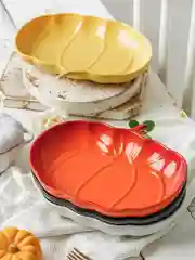 Желтый блюдо Repast Pumpkin 23х19х4 см