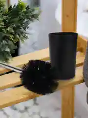 Ершик для ванной комнаты, цвет черный