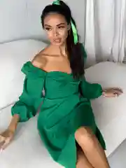 Зеленый платье миди вечернее с рукавом фонарик