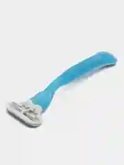 Бритвенный станок + 8 сменных кассет