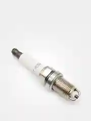 Свеча зажигания AT K5RDY (1.0) двухконтактные (4 шт) LACETTI 04- 1.8 RENAULT CLIO, KANGOO