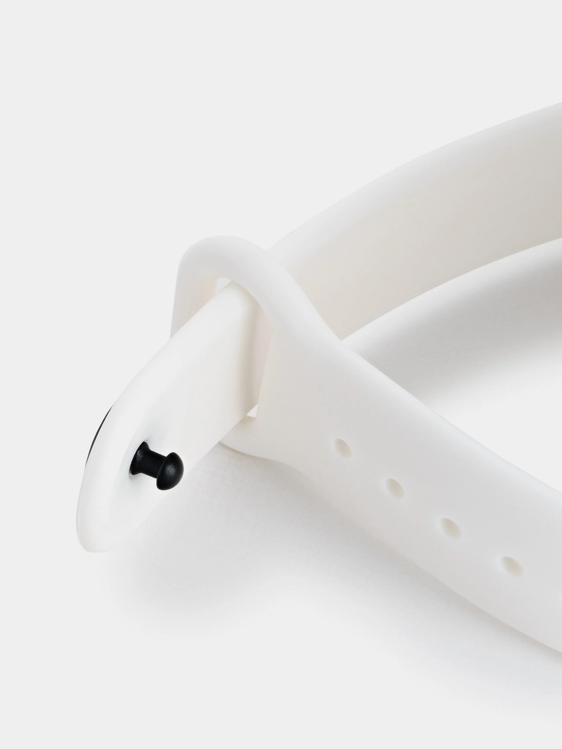 Белый силиконовый ремешок для Xiaomi Mi Band 5/6/7 ксяоми ми бэнд