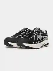 Черный кроссовки мужские с логотипом New Balance 1906