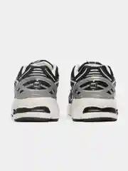 Черный кроссовки мужские с логотипом New Balance 1906