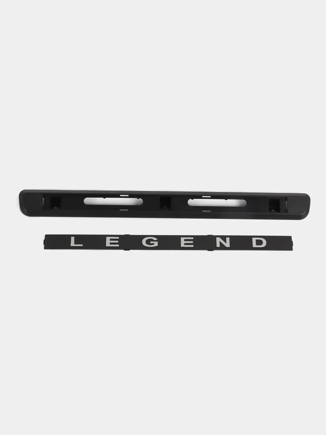Накладка подсветки номера с надписью LEGEND хромированная на авто Лада Нива