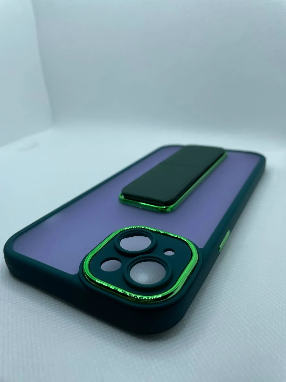 Зеленый чехол для iPhone 12 Pro/ 12 Pro Max/ 13 pro/ 13 Pro Max/ 14 pro/14 Pro Max, с принтом