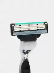 Бритвенный станок Gillette MACH3 с 2 сменными кассетами (бритва)