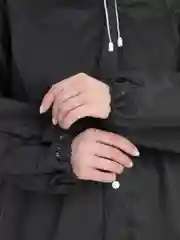 Черный дождевик с капюшоном многоразовый