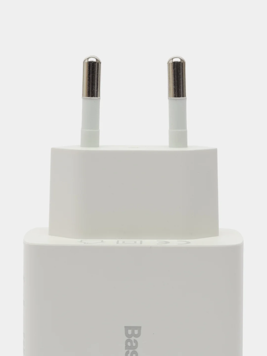 Белый сетевое зарядное устройство Baseus CCXJ 30W 2 USB + 1 Type-C