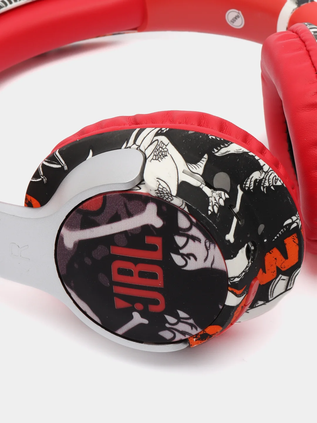Красный беспроводные наушники JBL TUNE 1000BT