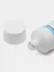 Крем для бритья Sensitive для чувствительной кожи, 100 мл