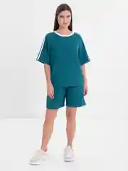 Зеленый женский костюм шорты с футболкой