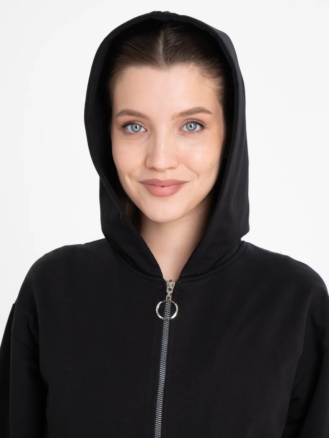 Черный женский спортивный костюм