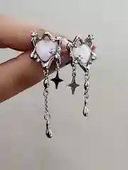 Женские асимметричные серьги цепочки сердце и звезда