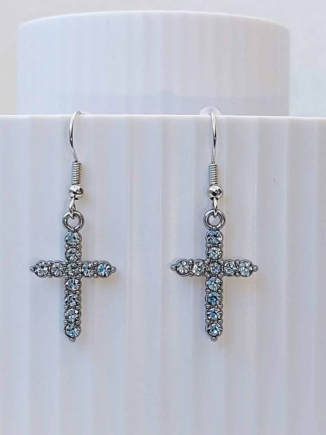 Серьги женские крест серебро