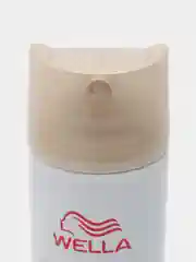 Лак для волос WELLA DELUXE Seidiger Glanz, Шелковый блеск, экстрасильная фиксация, 250мл