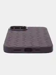 Фиолетовый чехол Apple iPhone 13 плетенный силиконовый