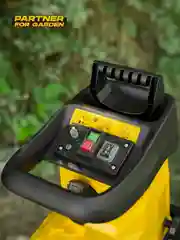 Садовый измельчитель электрический  Partner for Garden EGS 3000G (3 кВт, 4500 об/мин,60 л)