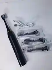 Черный зубная щетка электрическая  Sonic Toothbrush X-3, средней жесткости