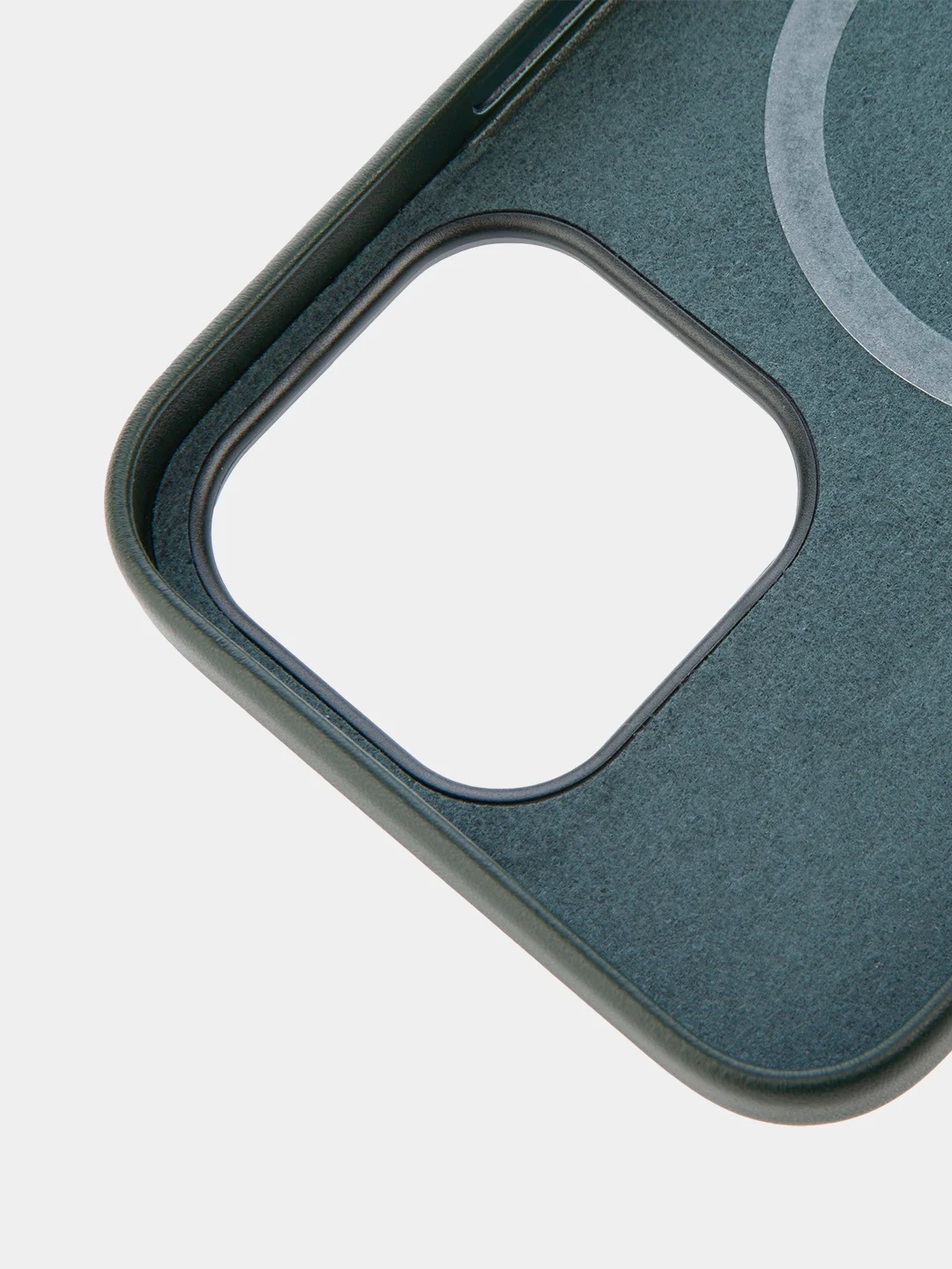Тёмно-зелёный чехол MagSafe для iPhone 15, 13, Pro Max Plus Mini кожаный BROSCORP экокожа, защита камер