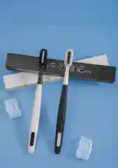 Черный зубная щётка мягкая