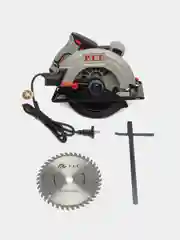 Пила циркулярная PIT PKS185-C3, диск 185 х 20 мм, 1400 Вт дисковая