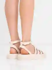 Молочный босоножки женские