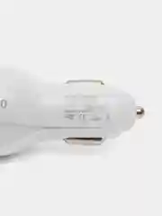Белый адаптер питания автомобильный USB, 5V (автомобильное зарядное устройство от прикуривателя)