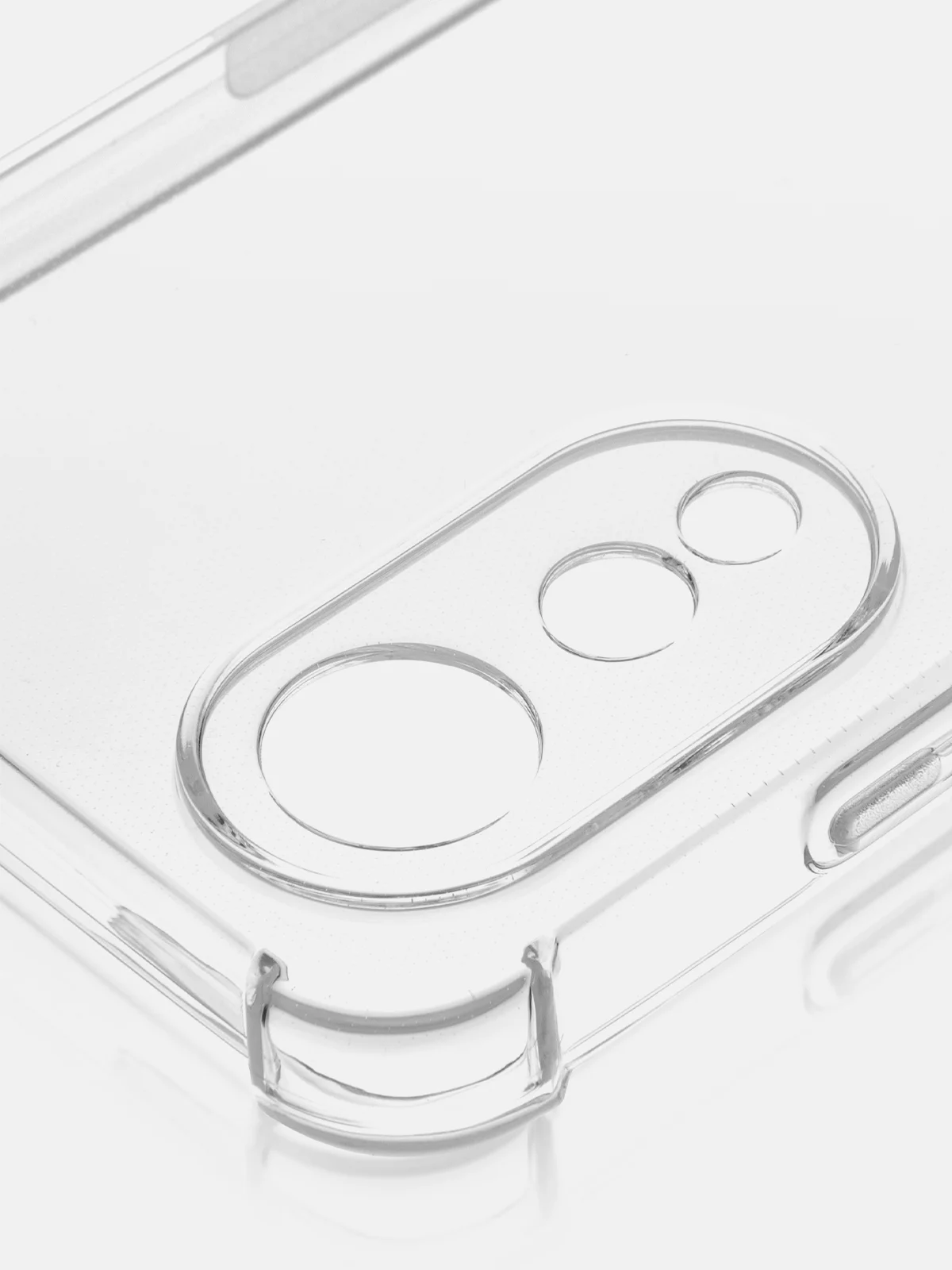 Прозрачный противоударный чехол для OPPO A78 силиконовый ROSCO прозрачный с защитой камер и углами