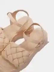Бежевый босоножки женские
