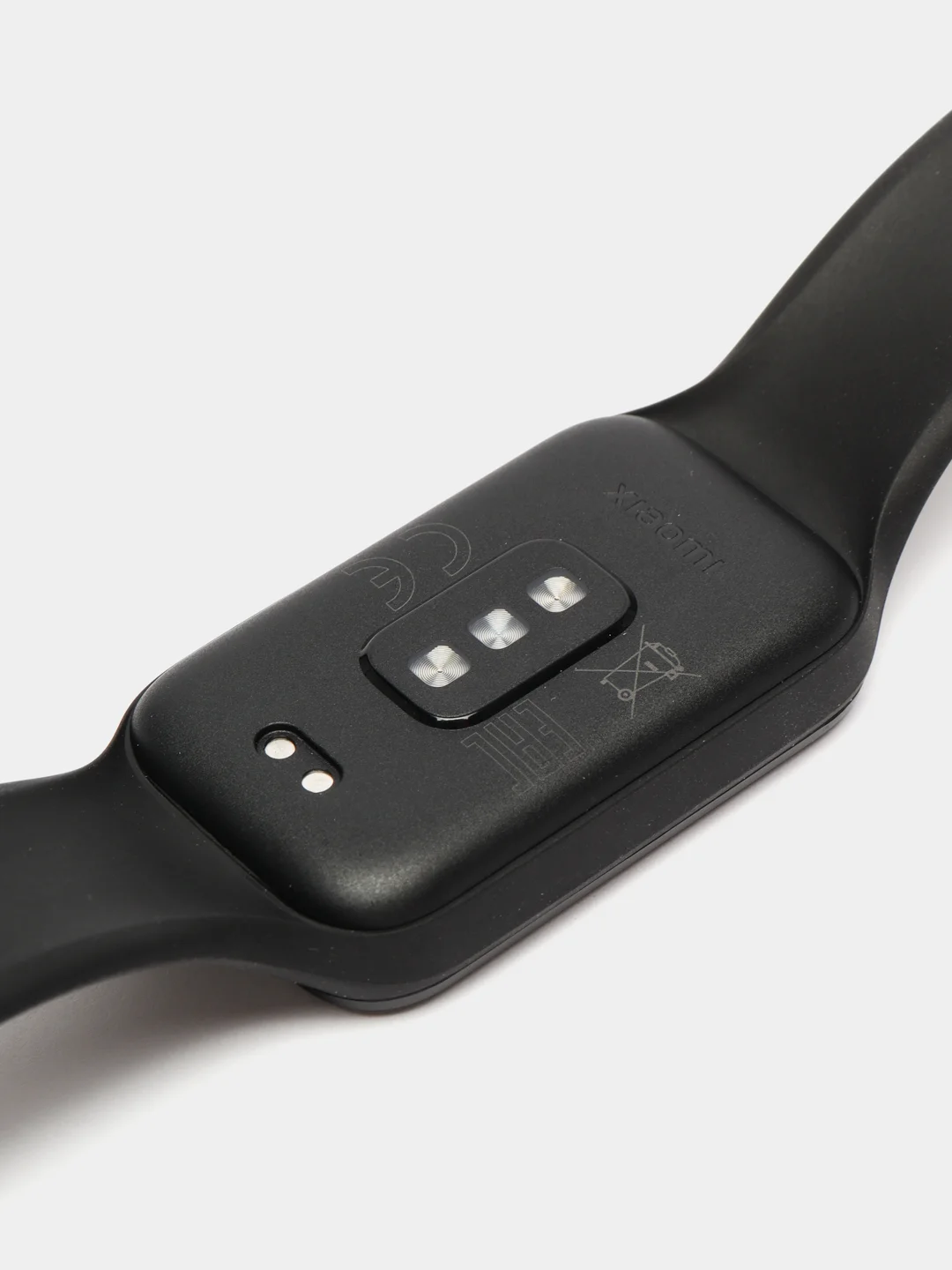 Черный фитнес-браслет Xiaomi Band 8 Active
