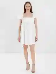 Белый сарафан