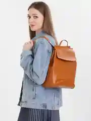 Коричневый рюкзак женский